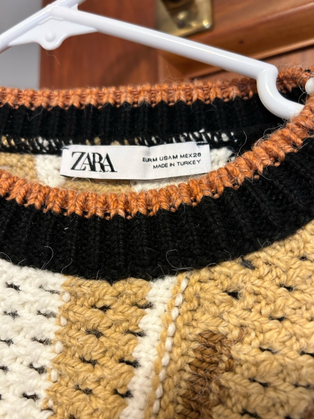 Zara Fringe Crop Sweater - Picture 3 of 3